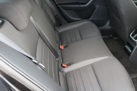 1.6 TDI SE Hatchback 5dr Diesel Manual Euro 6 (s/s) (115 ps)