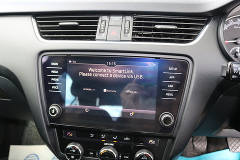 1.6 TDI SE Hatchback 5dr Diesel Manual Euro 6 (s/s) (115 ps)