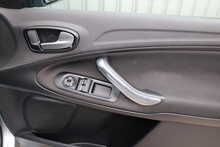 Ford Galaxy TDCi Edge