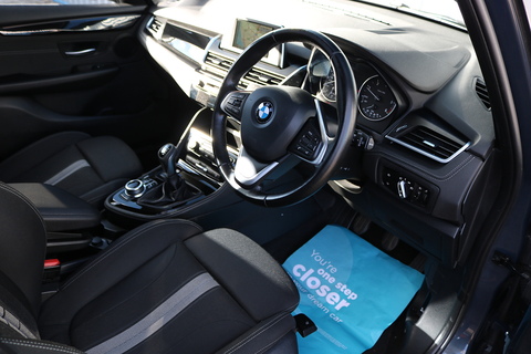 2.0 220d Sport MPV 5dr Diesel Manual Euro 6 (s/s) (190 ps)