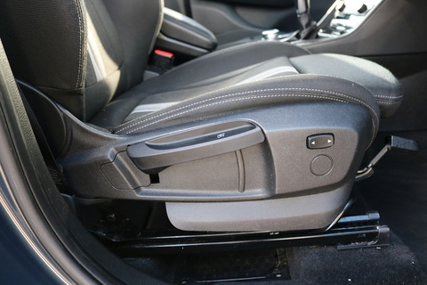 2.0 220d Sport MPV 5dr Diesel Manual Euro 6 (s/s) (190 ps)