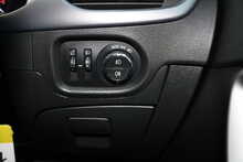 Vauxhall Astra CDTi BlueInjection Design