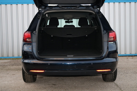 1.6 CDTi BlueInjection Design Sports Tourer 5dr Diesel Manual Euro 6 (s/s) (136 ps)
