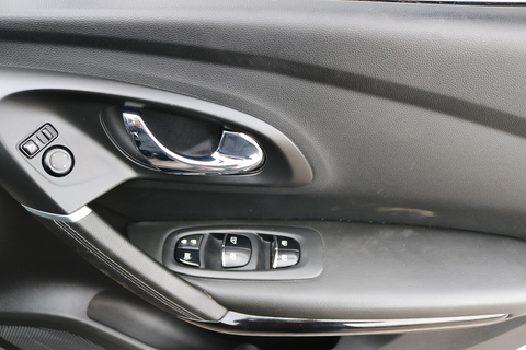 1.5 dCi Dynamique S Nav SUV 5dr Diesel Manual Euro 6 (s/s) (110 ps)