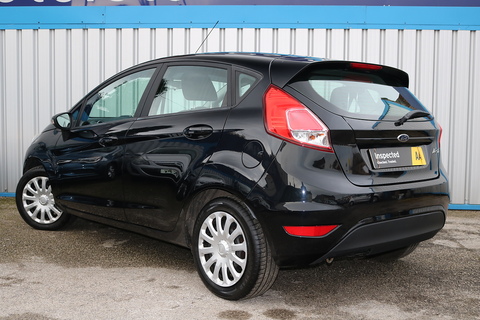 1.5 TDCi Style Hatchback 5dr Diesel Manual Euro 5 (75 ps)