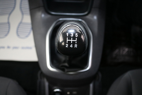 1.5 TDCi Style Hatchback 5dr Diesel Manual Euro 5 (75 ps)