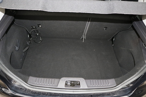 1.5 TDCi Style Hatchback 5dr Diesel Manual Euro 5 (75 ps)