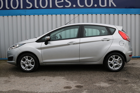 1.5 TDCi Style Hatchback 5dr Diesel Manual Euro 5 (75 ps)