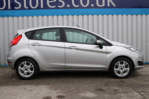 1.5 TDCi Style Hatchback 5dr Diesel Manual Euro 5 (75 ps)