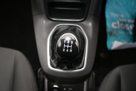 1.5 TDCi Style Hatchback 5dr Diesel Manual Euro 5 (75 ps)