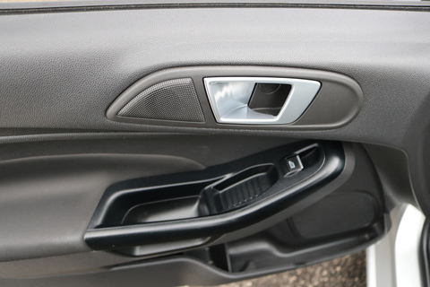 1.5 TDCi Style Hatchback 5dr Diesel Manual Euro 5 (75 ps)