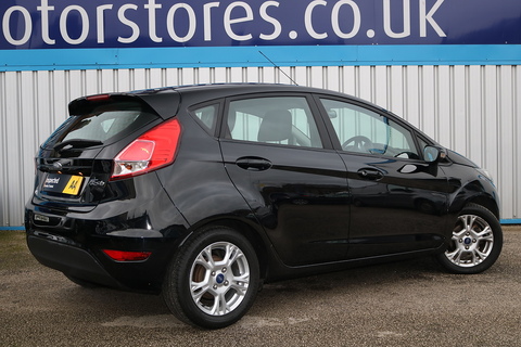 1.5 TDCi Style Hatchback 5dr Diesel Manual Euro 5 (75 ps)