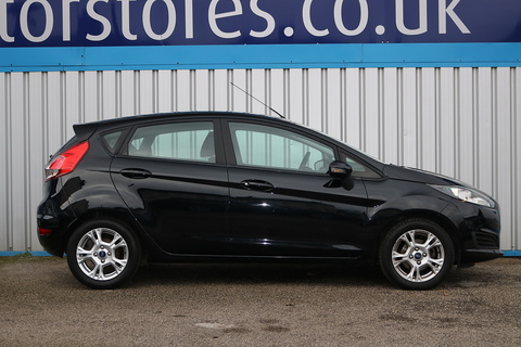 1.5 TDCi Style Hatchback 5dr Diesel Manual Euro 5 (75 ps)
