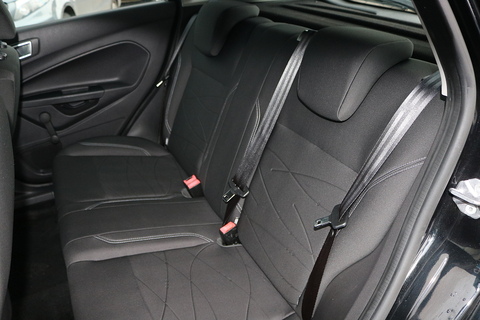 1.5 TDCi Style Hatchback 5dr Diesel Manual Euro 5 (75 ps)