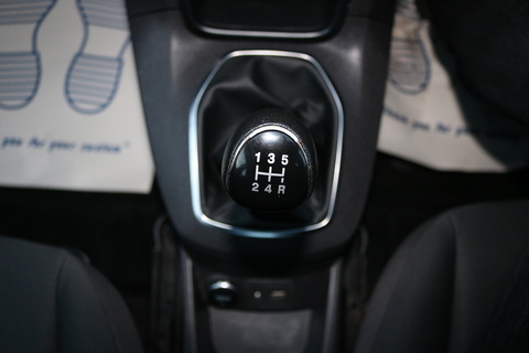 1.5 TDCi Style Hatchback 5dr Diesel Manual Euro 5 (75 ps)