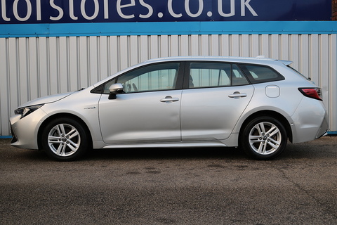 1.8 VVT-h Icon Tech Touring Sports 5dr Petrol Hybrid CVT Euro 6 (s/s) (122 ps)