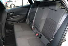 Toyota Corolla VVT-h Icon Tech