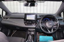 Toyota Corolla VVT-h Icon Tech