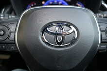 Toyota Corolla VVT-h Icon Tech