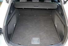 Toyota Corolla VVT-h Icon Tech