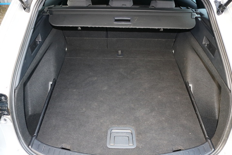 1.8 VVT-h Icon Tech Touring Sports 5dr Petrol Hybrid CVT Euro 6 (s/s) (122 ps)