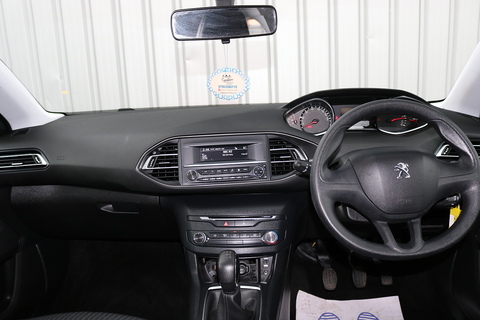 1.6 BlueHDi Access Hatchback 5dr Diesel Manual Euro 6 (s/s) (100 ps)