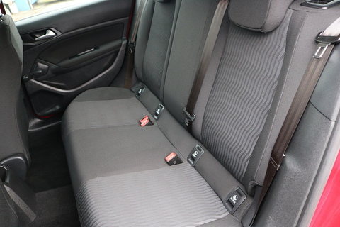 1.6 BlueHDi Access Hatchback 5dr Diesel Manual Euro 6 (s/s) (100 ps)