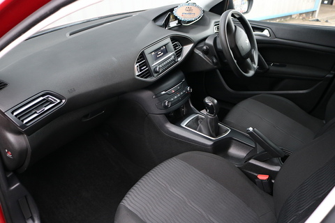 1.6 BlueHDi Access Hatchback 5dr Diesel Manual Euro 6 (s/s) (100 ps)