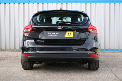1.6 TDCi Zetec Hatchback 5dr Diesel Manual Euro 5 (s/s) (115 ps)