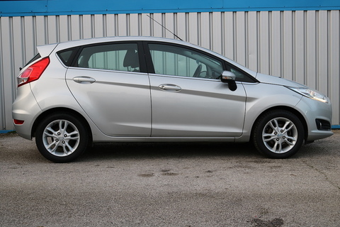 1.0T EcoBoost Zetec Hatchback 5dr Petrol Powershift Euro 5 (100 ps)