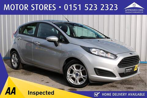 1.0T EcoBoost Zetec Hatchback 5dr Petrol Powershift Euro 5 (100 ps)