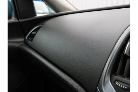 1.7 CDTi ecoFLEX Exclusiv Sports Tourer 5dr Diesel Manual Euro 5 (s/s) (110 ps)