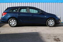 Vauxhall Astra CDTi ecoFLEX Exclusiv