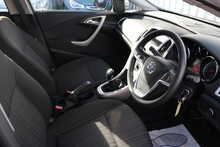 Vauxhall Astra CDTi ecoFLEX Exclusiv