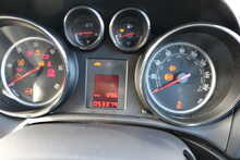 Vauxhall Astra CDTi ecoFLEX Exclusiv