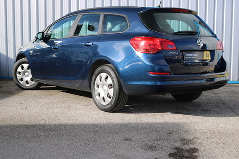1.7 CDTi ecoFLEX Exclusiv Sports Tourer 5dr Diesel Manual Euro 5 (s/s) (110 ps)
