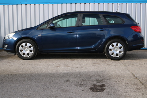 1.7 CDTi ecoFLEX Exclusiv Sports Tourer 5dr Diesel Manual Euro 5 (s/s) (110 ps)