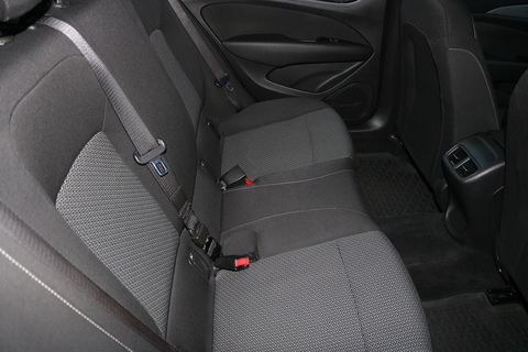 2.0 Turbo D BlueInjection Design Nav Sports Tourer 5dr Diesel Manual Euro 6 (s/s) (170 ps)