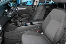 Vauxhall Insignia Turbo D BlueInjection Design Nav