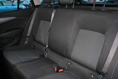 2.0 Turbo D BlueInjection Design Nav Sports Tourer 5dr Diesel Manual Euro 6 (s/s) (170 ps)