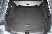 Vauxhall Insignia Turbo D BlueInjection Design Nav