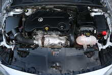 Vauxhall Insignia Turbo D BlueInjection Design Nav