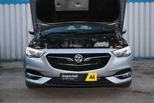 Vauxhall Insignia Turbo D BlueInjection Design Nav