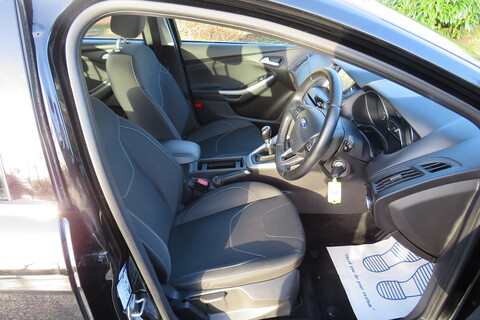 1.5 TDCi Zetec Estate 5dr Diesel Manual Euro 6 (s/s) (120 ps)