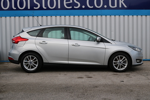 1.6 TDCi Zetec Hatchback 5dr Diesel Manual Euro 5 (s/s) (115 ps)