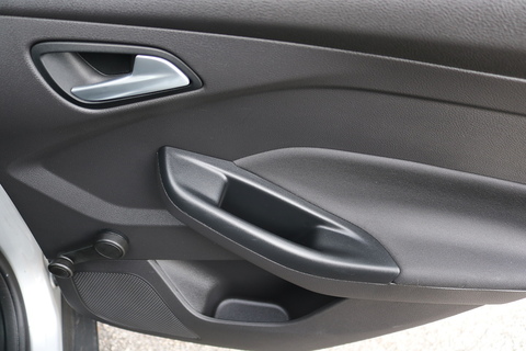 1.6 TDCi Zetec Hatchback 5dr Diesel Manual Euro 5 (s/s) (115 ps)
