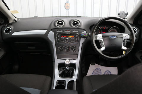 2.0 TDCi Edge Hatchback 5dr Diesel Manual Euro 5 (140 ps)