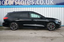 Ford Focus EcoBlue ST-Line X