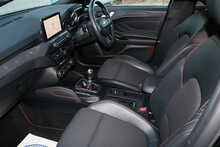 Ford Focus EcoBlue ST-Line X