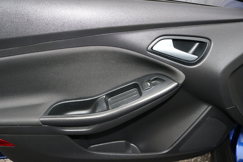 1.5 TDCi Style Hatchback 5dr Diesel Manual Euro 6 (s/s) (95 ps)